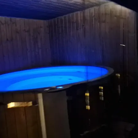 Season Klimatyzowany Dom Przy Szlaku Z Prywatnym Tarasem I Widokiem Na Gory Orlickie - Sudety Sauna&jacuzzi, Skalne Villa