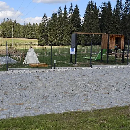 Villa Season Klimatyzowany Dom Przy Szlaku Z Prywatnym Tarasem I Widokiem Na Gory Orlickie - Sudety Sauna&jacuzzi, Skalne *