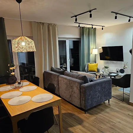 Season Klimatyzowany Dom Przy Szlaku Z Prywatnym Tarasem I Widokiem Na Gory Orlickie - Sudety Sauna&jacuzzi, Skalne Miasto, 4km Do Zieleniec Arena Lasowka