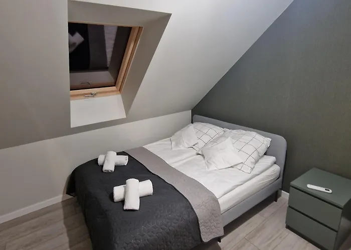 Season Klimat - Dom Przy Szlaku Z Prywatnym Tarasem I Widokiem Na Gory Orlickie - Sudety Sauna&jacuzzi, Skalne Miasto, 4km Do Zieleniec Arena Lasowka