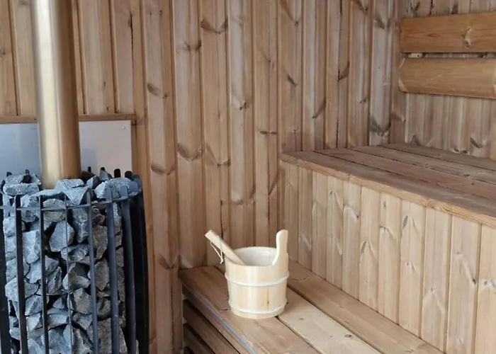 Villa Season Klimat - Dom Przy Szlaku Z Prywatnym Tarasem I Widokiem Na Gory Orlickie - Sudety Sauna&jacuzzi, Skalne Miasto, 4km Do Zieleniec Arena Lasowka