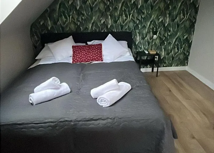 Season Klimatyzowany Dom Przy Szlaku Z Prywatnym Tarasem I Widokiem Na Góry Orlickie - Sudety Sauna&jacuzzi, Skalne