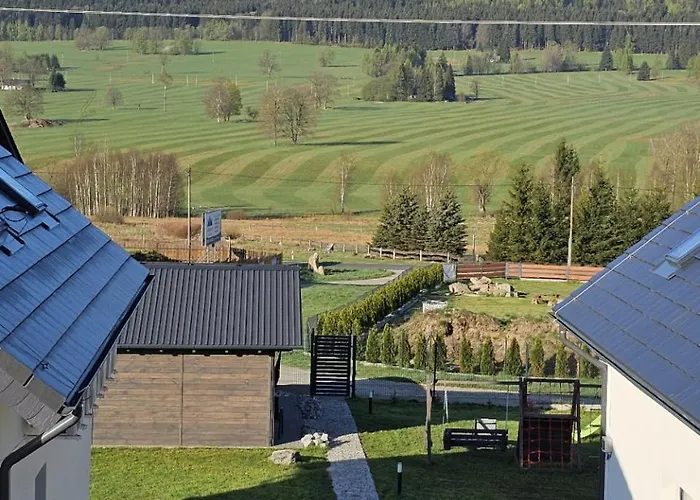 Villa Season Klimat - Dom Przy Szlaku Z Prywatnym Tarasem I Widokiem Na Gory Orlickie - Sudety Sauna&jacuzzi, Skalne Miasto, 4km Do Zieleniec Arena