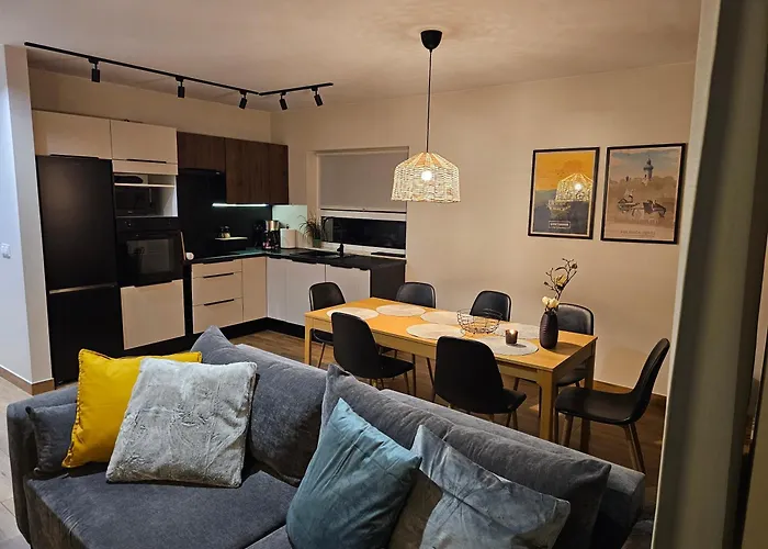 Season Klimat - Dom Przy Szlaku Z Prywatnym Tarasem I Widokiem Na Gory Orlickie - Sudety Sauna&jacuzzi, Skalne Miasto, 4km Do Zieleniec Arena Villa *