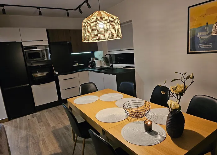 Season Klimat - Dom Przy Szlaku Z Prywatnym Tarasem I Widokiem Na Gory Orlickie - Sudety Sauna&jacuzzi, Skalne Miasto, 4km Do Zieleniec Arena Villa Lasowka