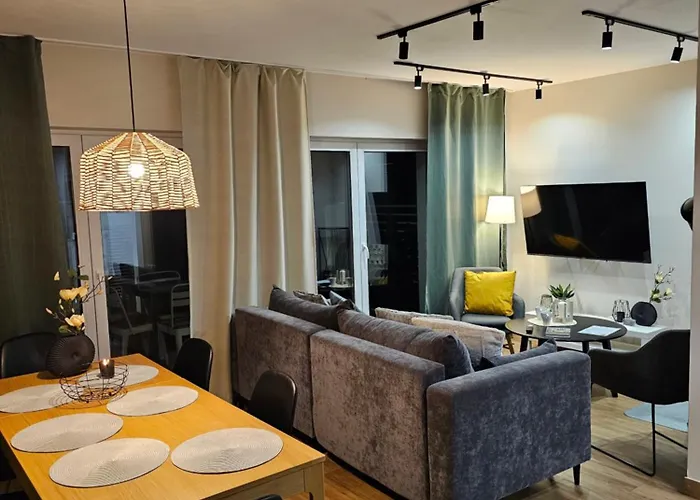 Villa Season Klimat - Dom Przy Szlaku Z Prywatnym Tarasem I Widokiem Na Gory Orlickie - Sudety Sauna&jacuzzi, Skalne Miasto, 4km Do Zieleniec Arena Lasowka