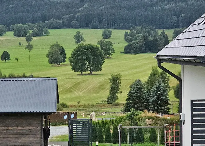 Season Klimat - Dom Przy Szlaku Z Prywatnym Tarasem I Widokiem Na Gory Orlickie - Sudety Sauna&jacuzzi, Skalne Miasto, 4km Do Zieleniec Arena Villa